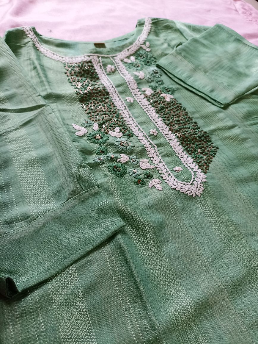 Muslin Cotton Embroidered Kurta